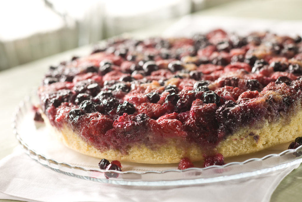 Berry Upside-Down Cake Image