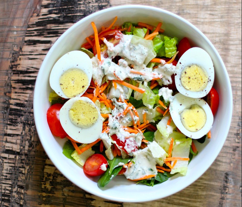 Easy and Light Cobb Salad